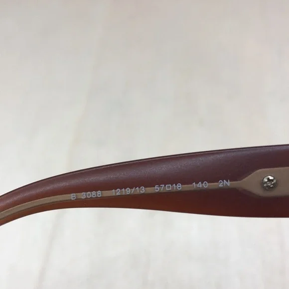 Burberry Sunglasses B 3088 Gradient Oversized Cat Eye - Picture 6 of 9